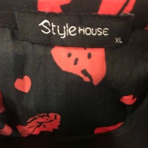 Red lip button dress